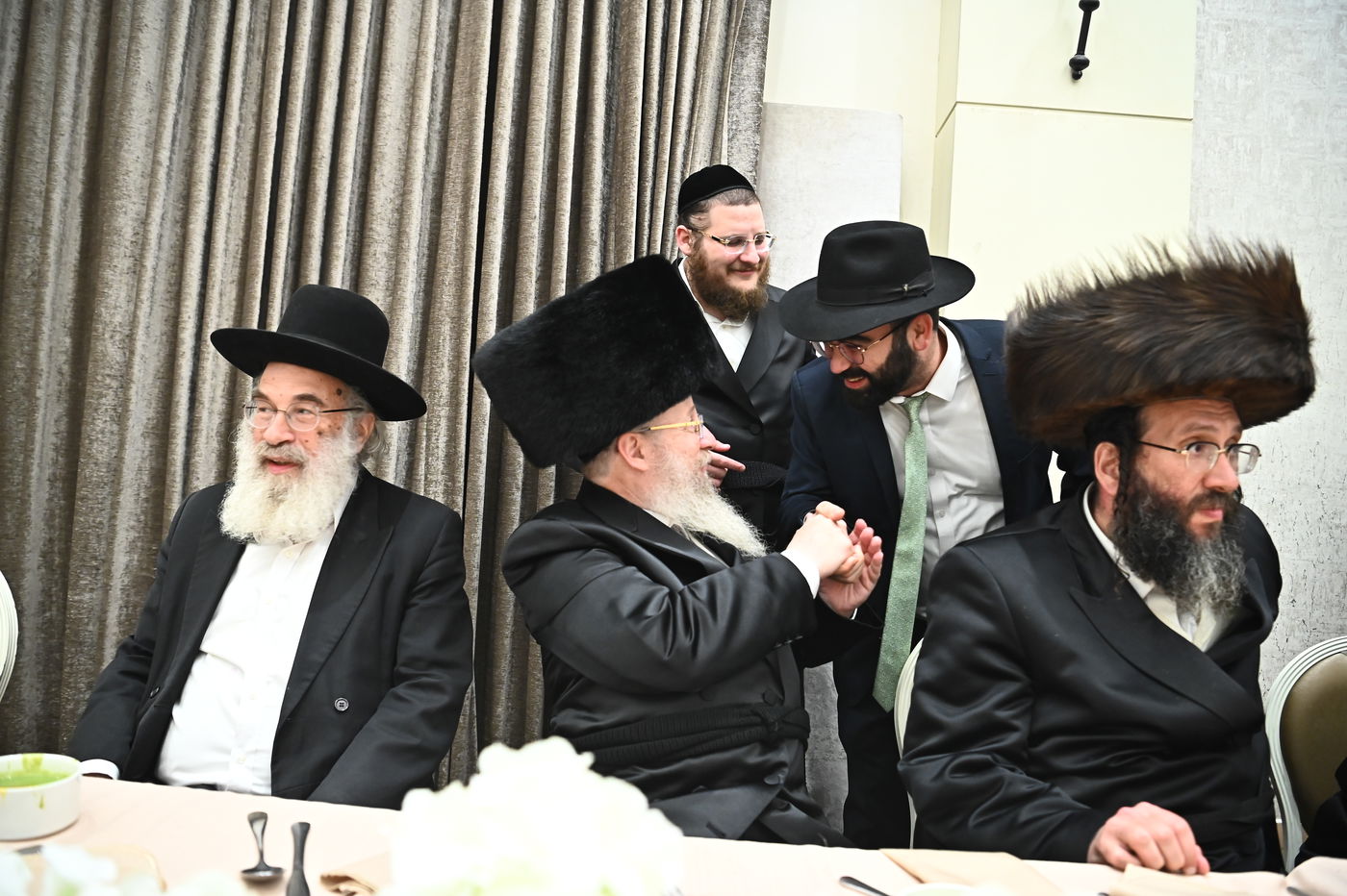 שמחת נישואי בן הרב חיים אהרן קאופמן 