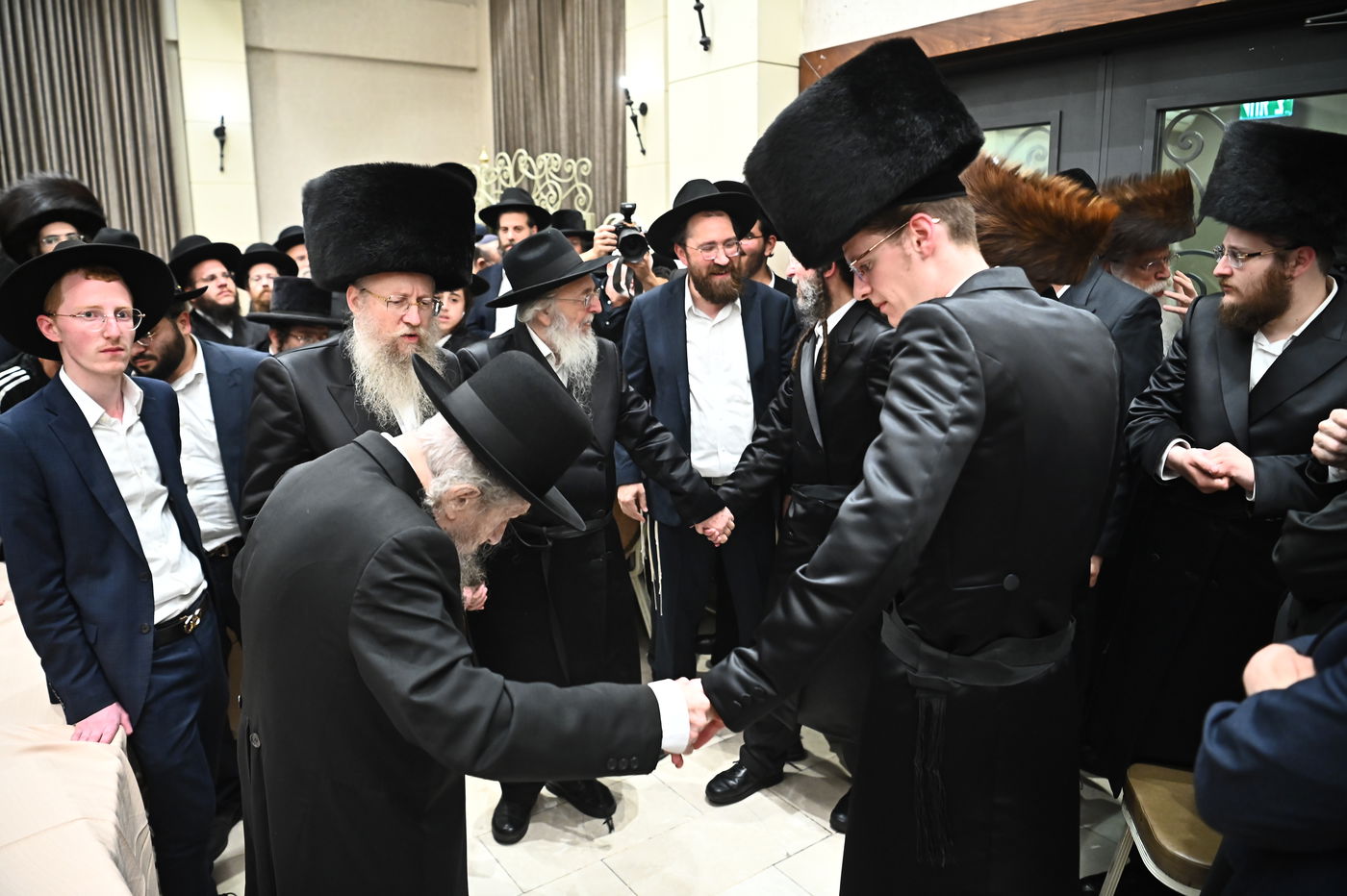 שמחת נישואי בן הרב חיים אהרן קאופמן 