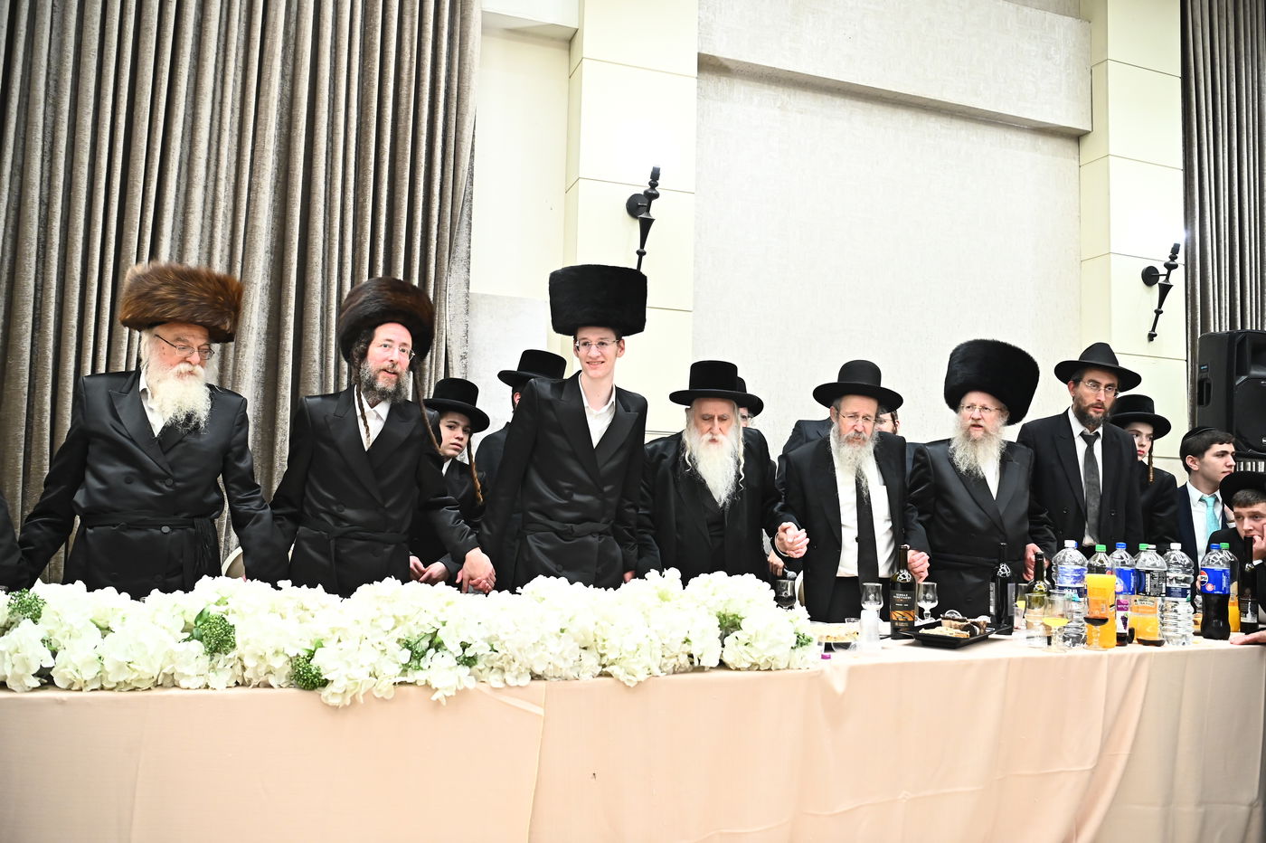 שמחת נישואי בן הרב חיים אהרן קאופמן 