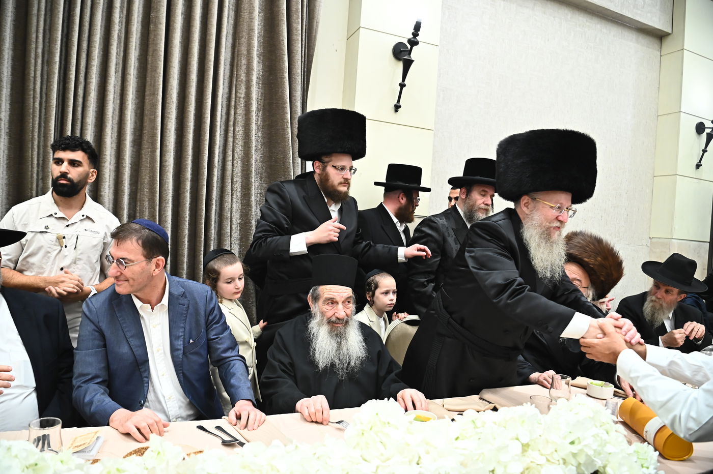 שמחת נישואי בן הרב חיים אהרן קאופמן 