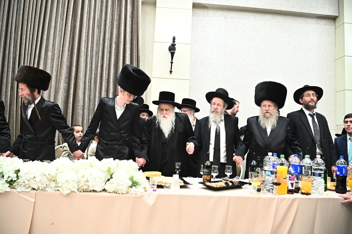 שמחת נישואי בן הרב חיים אהרן קאופמן 