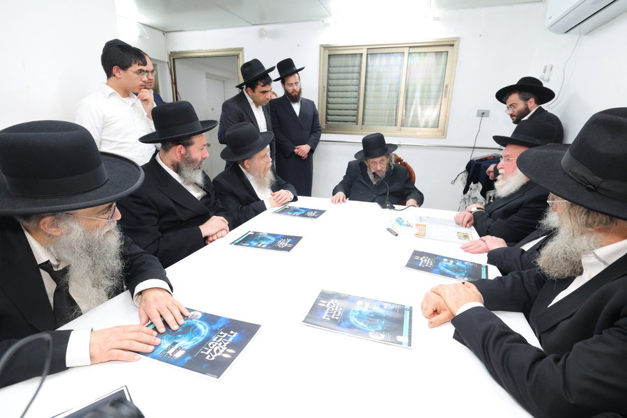 נציגי משמרת השבת אל ר' דב לנדו