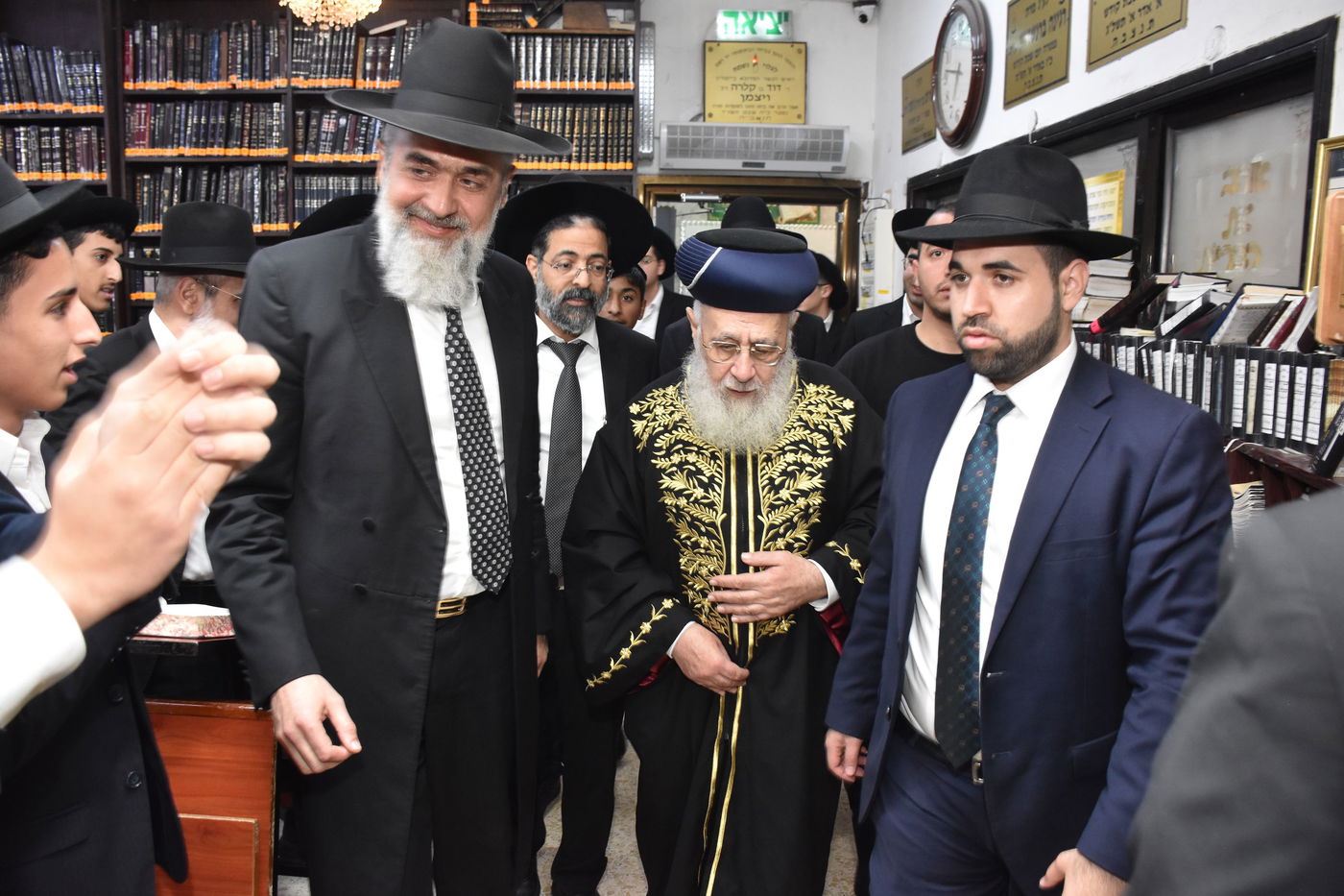 הראשל"צ הגר"י יוסף בביקור בישיבת "אורחות התלמוד"