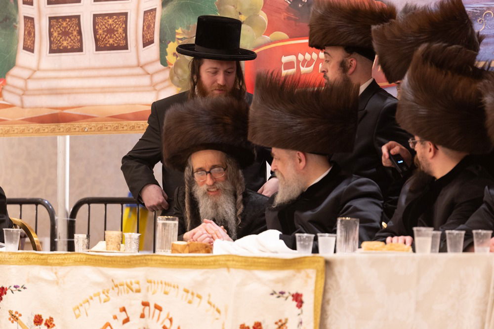 שמחת נישואי בן האדמו"ר מסקווירא ב"פ