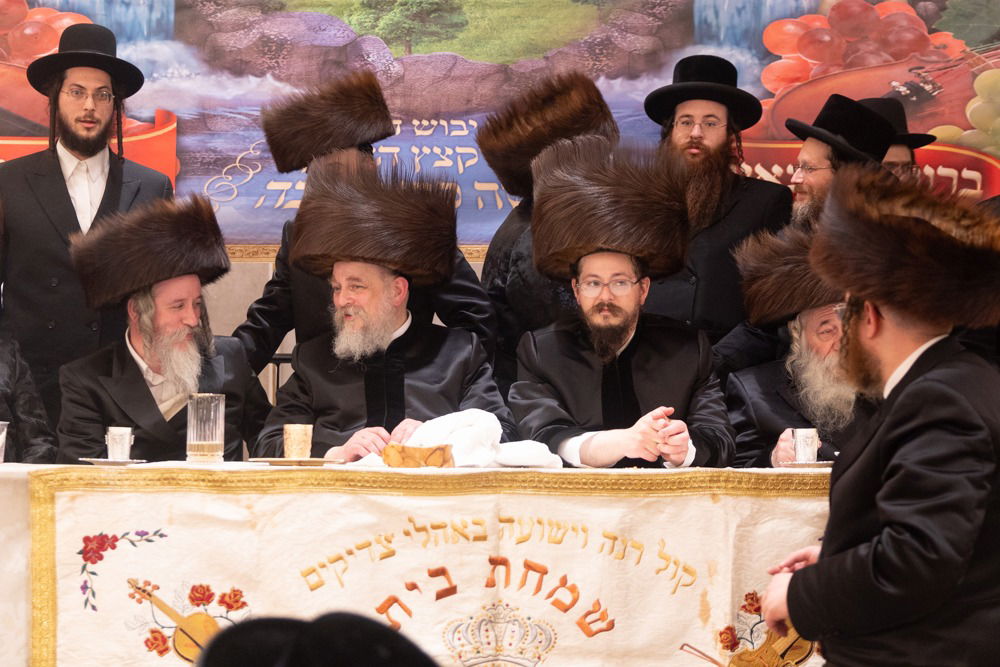 שמחת נישואי בן האדמו"ר מסקווירא ב"פ