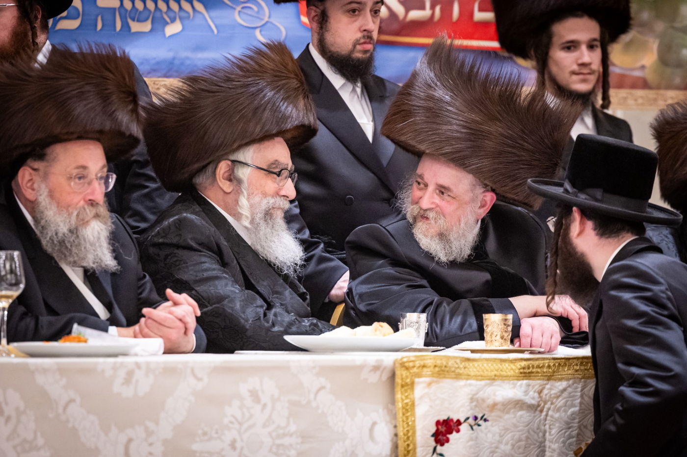 האדמו"ר מויז'ניץ מונסי בשמחה