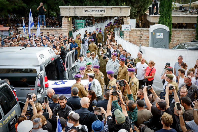 מלווים את גולדין בדרכו האחרונה