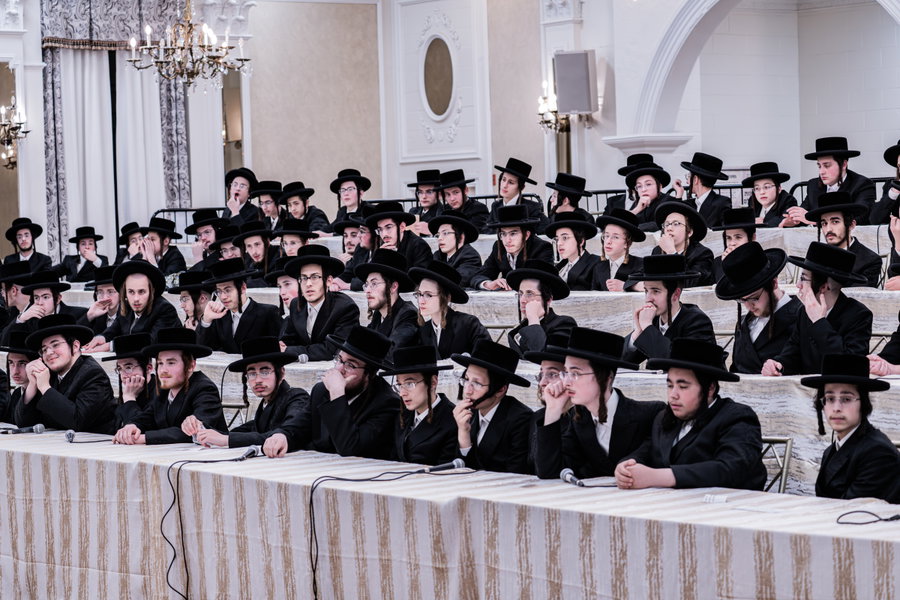 בחינה פומבי ע"י תלמידי ישיבות קטנות ד'סאטמר מרחבי ניו יארק