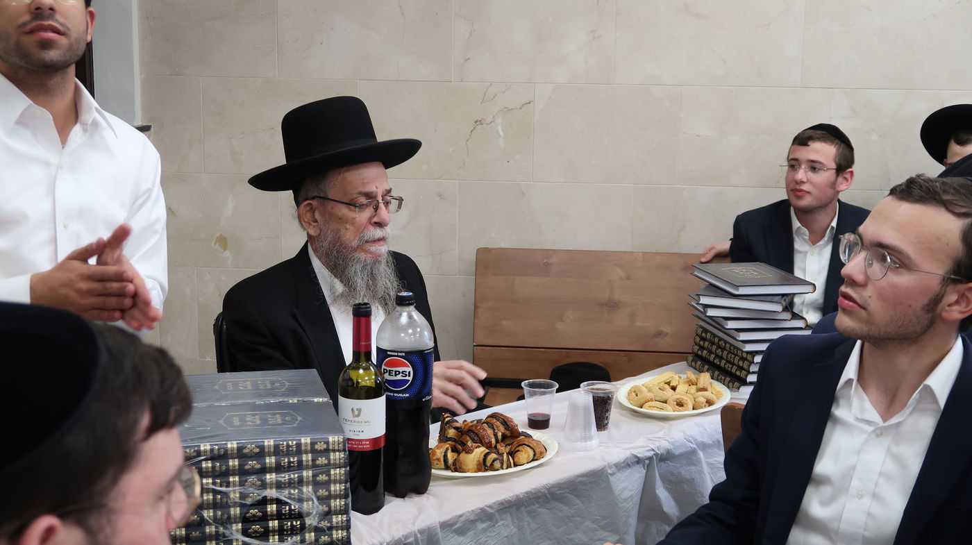 הגאון רב בונים שרייבר 