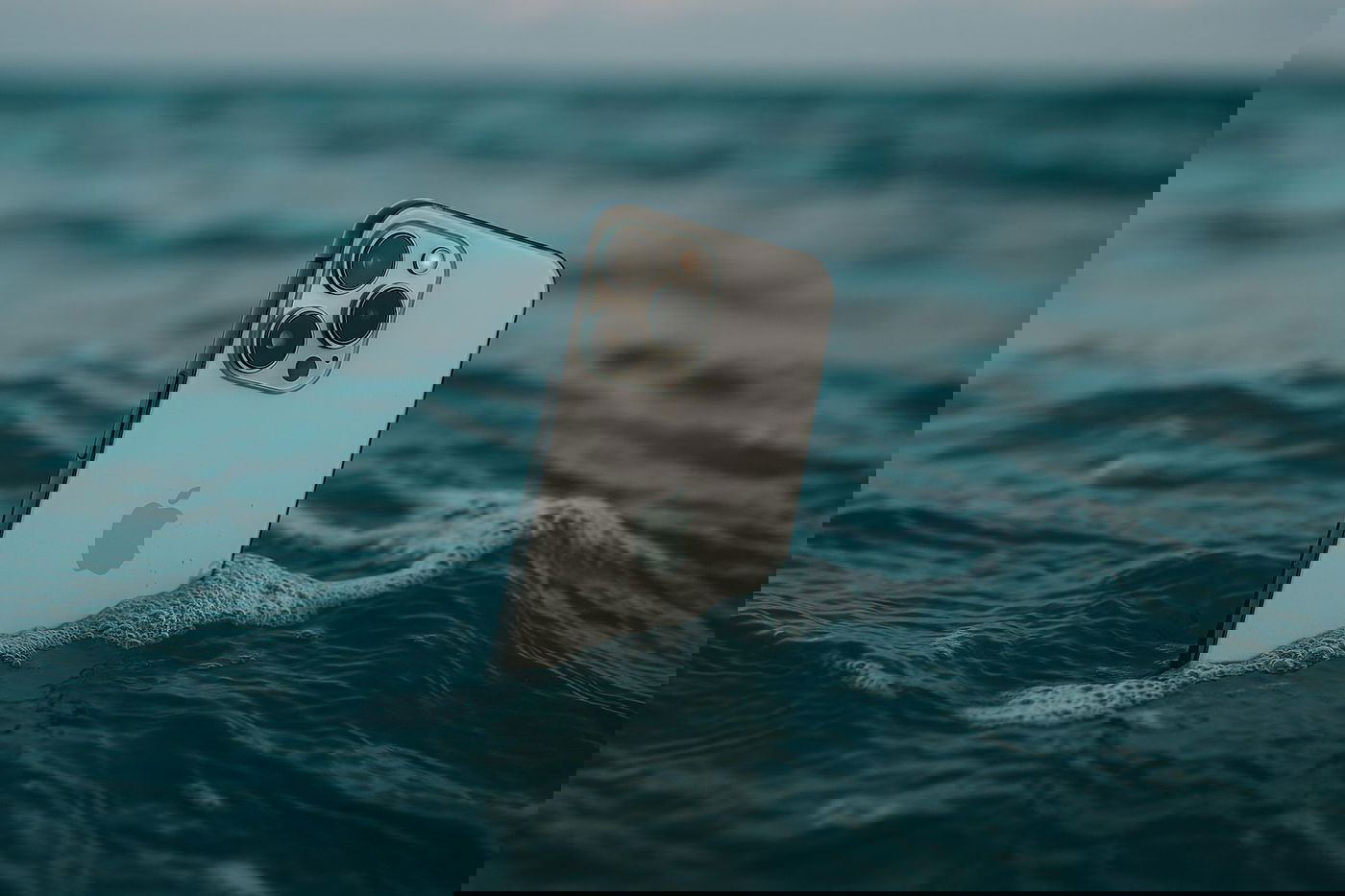 מבצע "האייפון שניצל" | כל בדיחות הפצ"רית והטלפון הנעלם