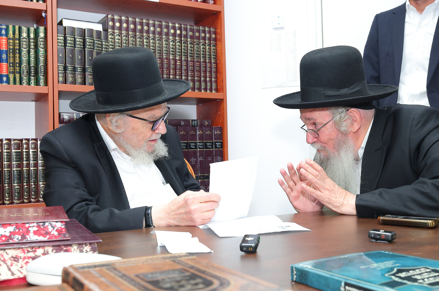 הגאון ר' משה דוד ליפקוביץ בביקור אצל הגרמ"ה הירש