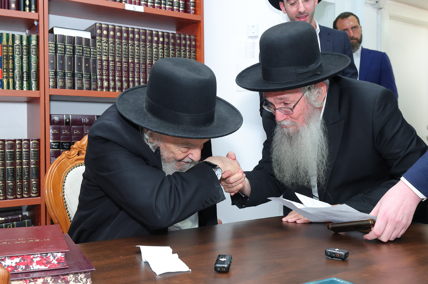 הגאון ר' משה דוד ליפקוביץ בביקור אצל הגרמ"ה הירש