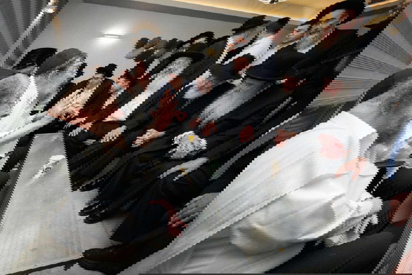 ניחום אבלים אצל הגרש"ב סורוצקין