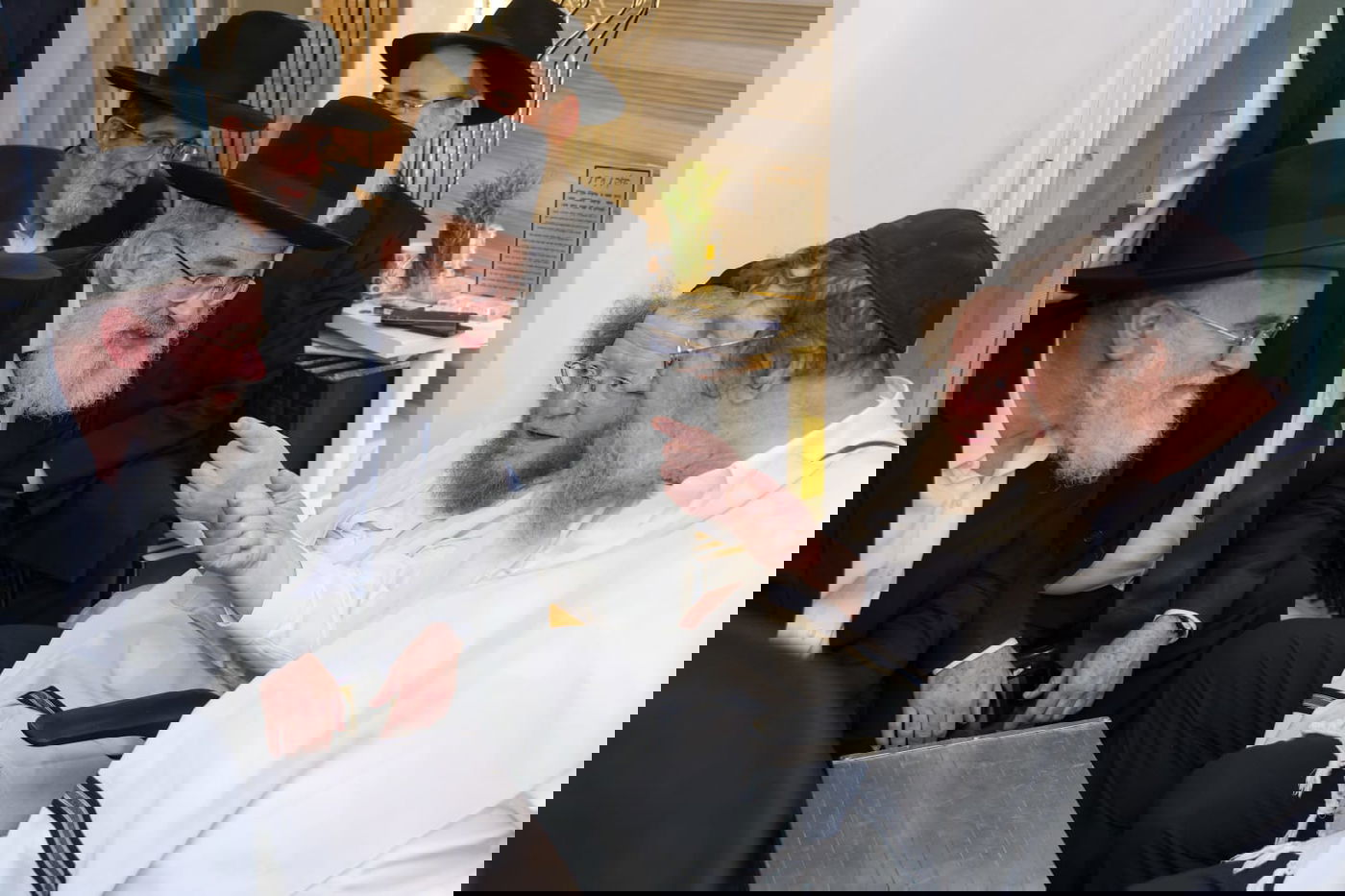 ניחום אבלים אצל הגרש"ב סורוצקין