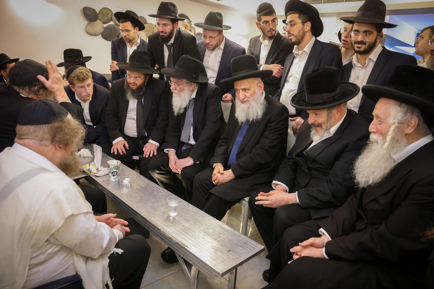 ניחום אבלים אצל הגרש"ב סורוצקין