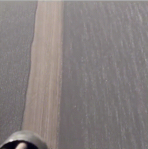 תיעוד נדיר: מסוק אוקראיני מפיל רחפן במקלע