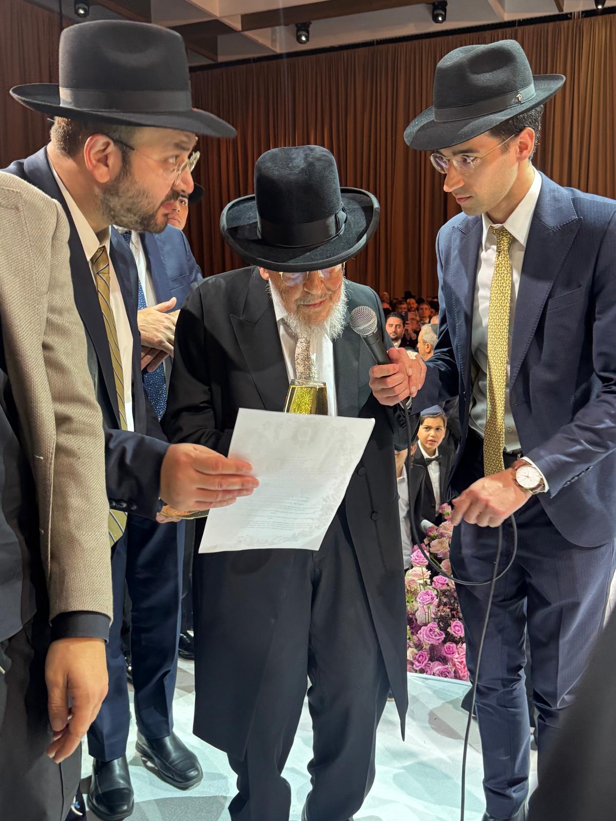 שמחת נישואי נכדו של האדמו"ר רבי דוד חנניה פינטו