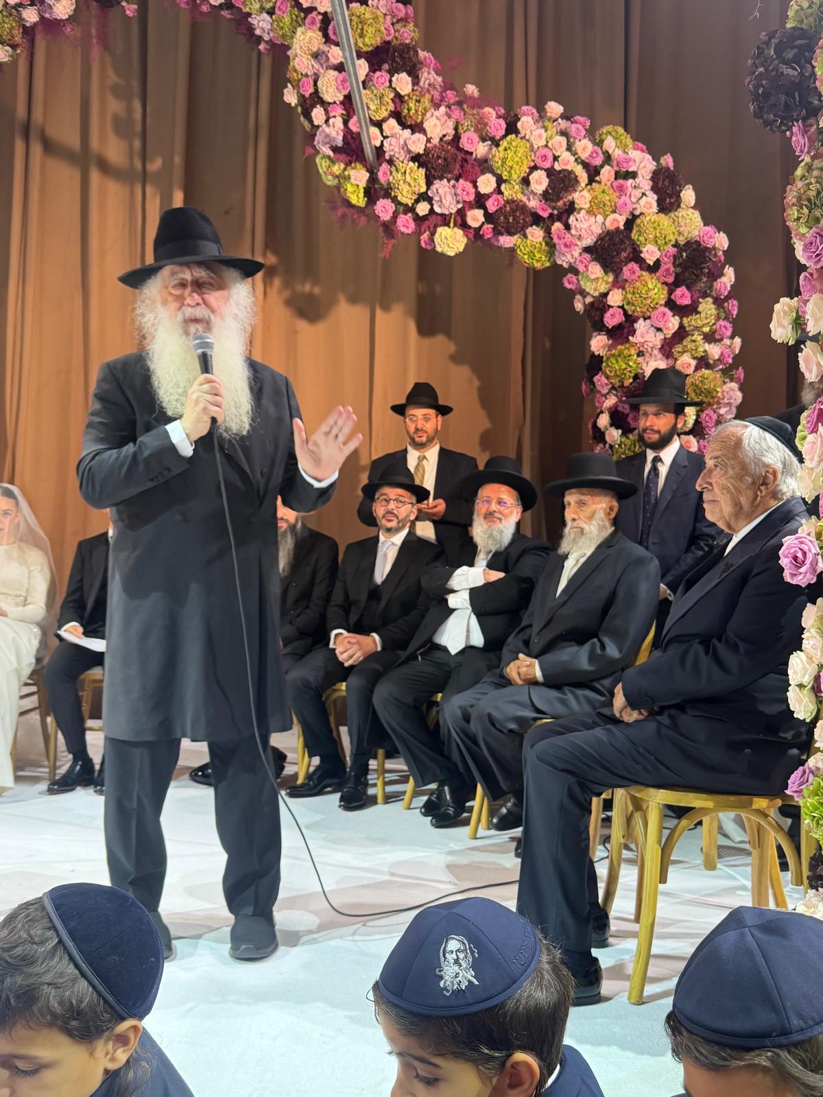 שמחת נישואי נכדו של האדמו"ר רבי דוד חנניה פינטו