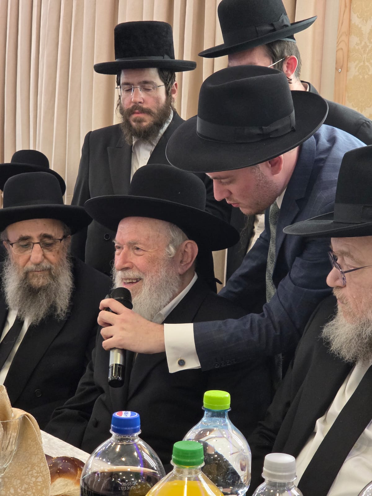 שמחת נישואי נכד הגר"י זילברשטיין