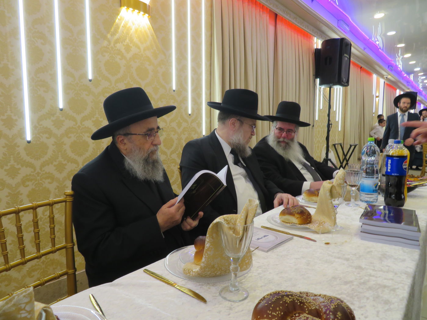 שמחת נישואי נכד הגר"י זילברשטיין