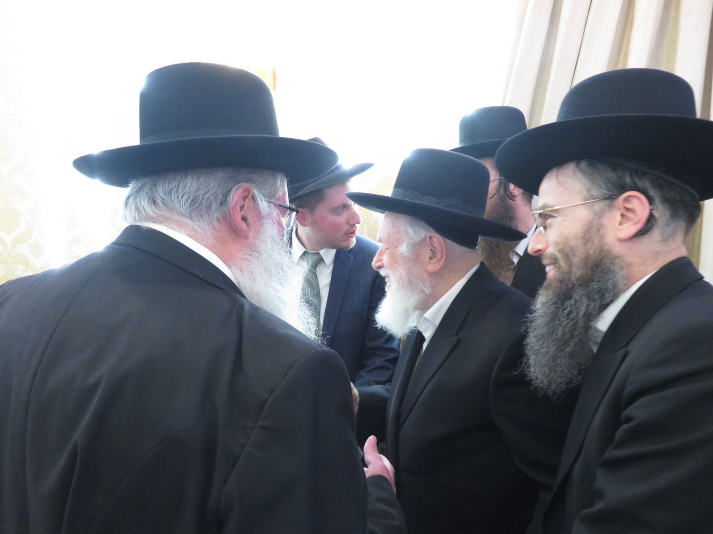 שמחת נישואי נכד הגר"י זילברשטיין