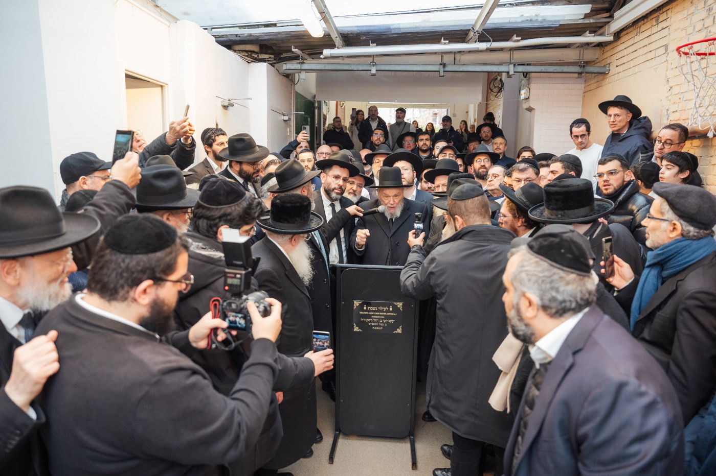 המסע של הגרמ"ה הירש לצרפת