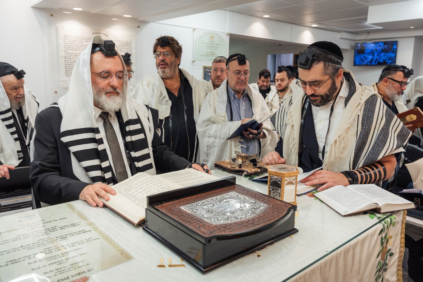 המסע של הגרמ"ה הירש לצרפת