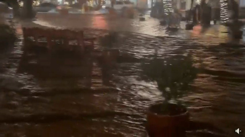 הסופה בקליפורניה