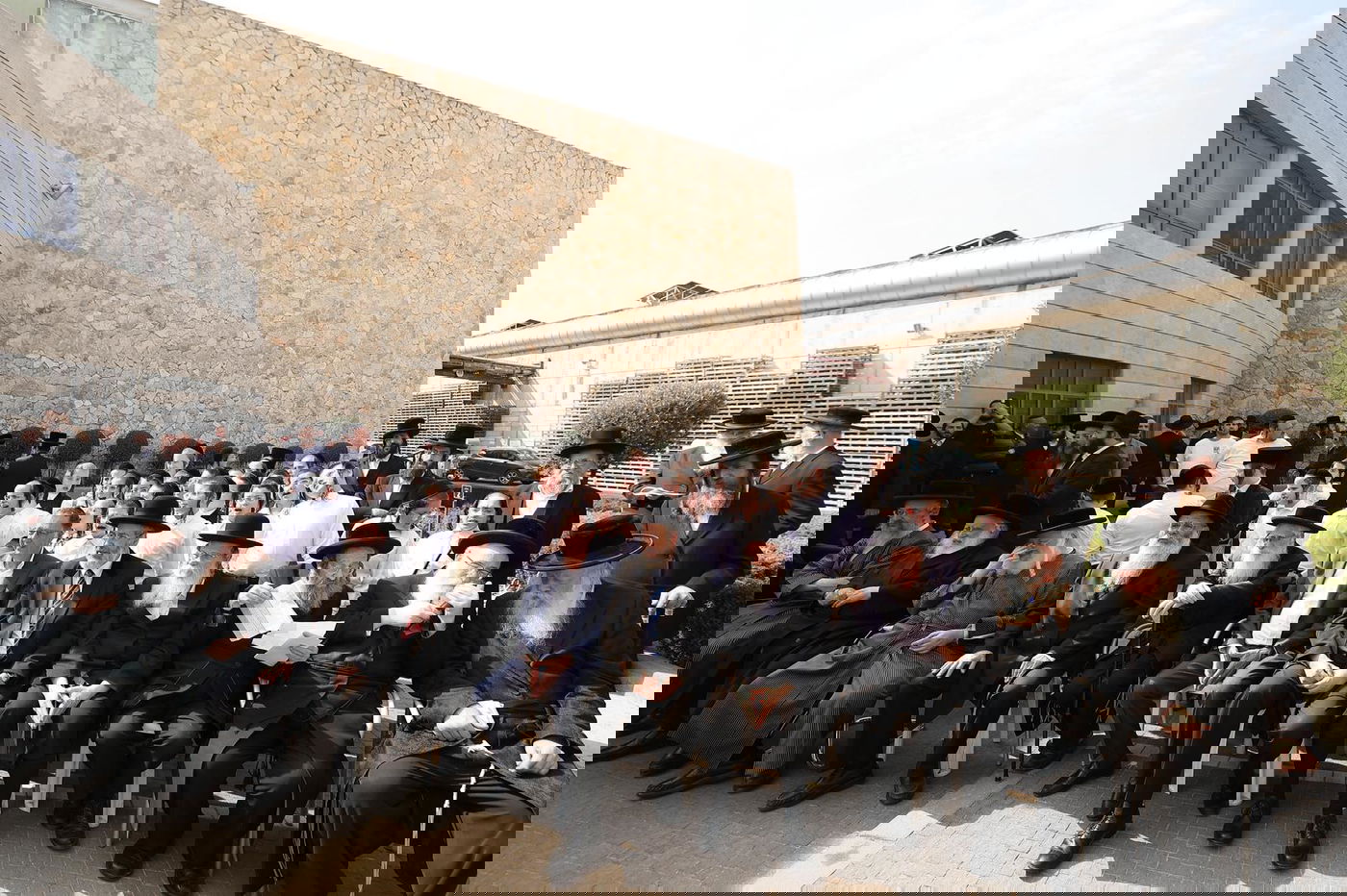 טקס הפרשת תרומות ומעשרות המסורתי ביקב ברקן