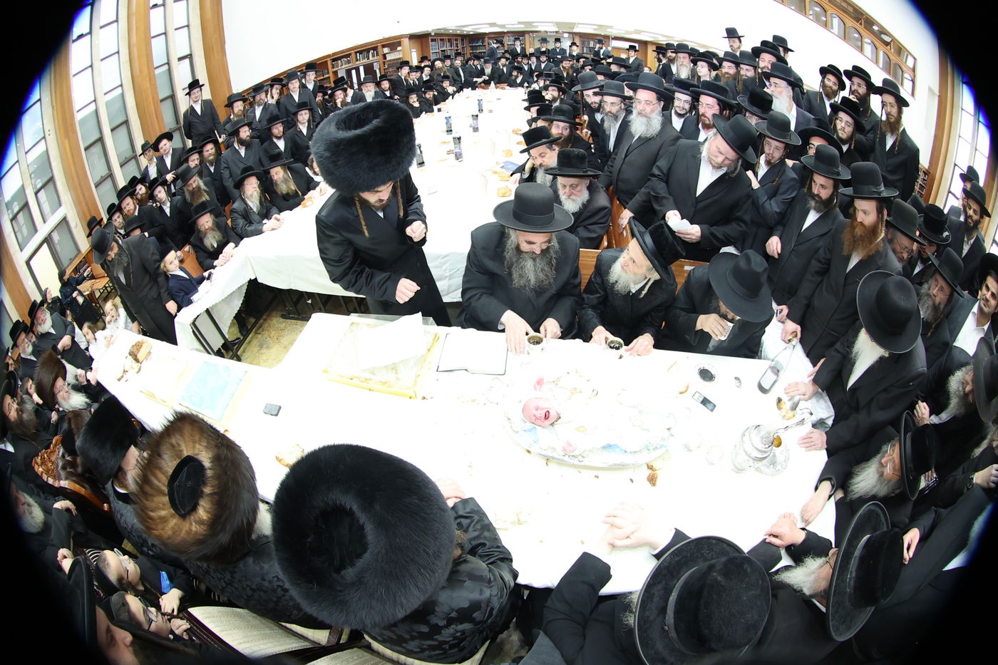 שמחת פדיון הבן בחצרות ביאלה - קופיטשניץ - לעלוב ב"ש - קוזמיר