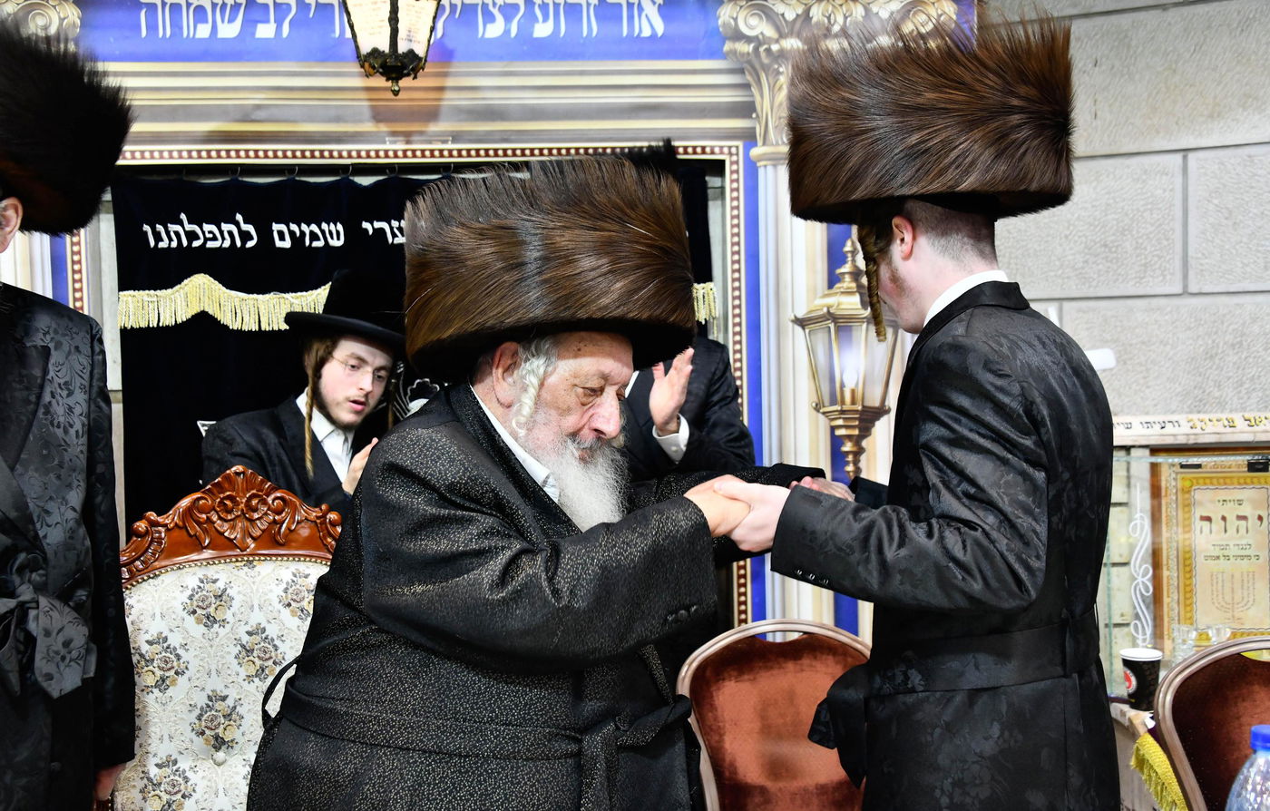 שמחת הפארשפיל בחצה"ק נאראל