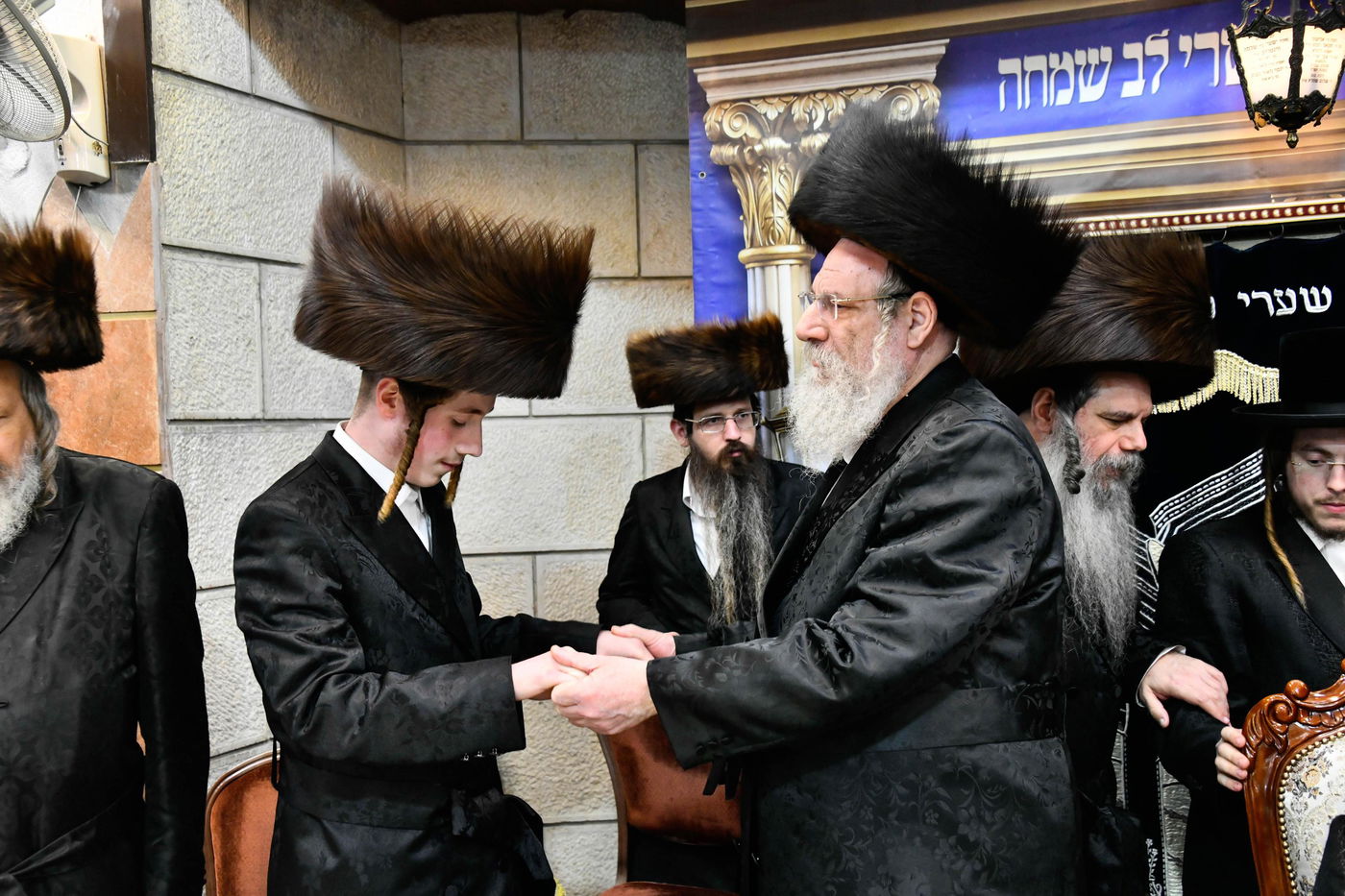 שמחת הפארשפיל בחצה"ק נאראל