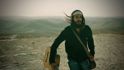 שחר עזרא בסינגל קליפ חדש: "לך לך"