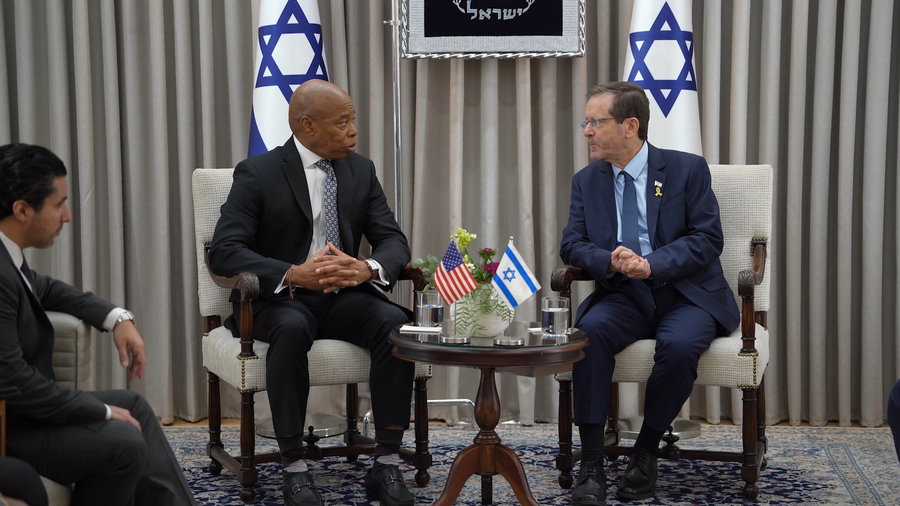 נשיא המדינה בפגישתו עם ראש עיריית ניו יורק היוצא אריק אדמס