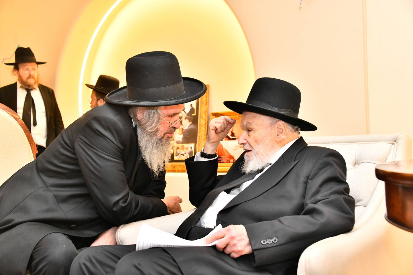 כינוס גדולי ישראל לטובת קרן הצלת עולם התורה בארה"ק