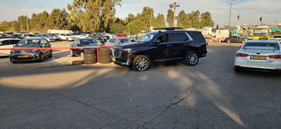 רכב הקאדילק המפונצ'ר