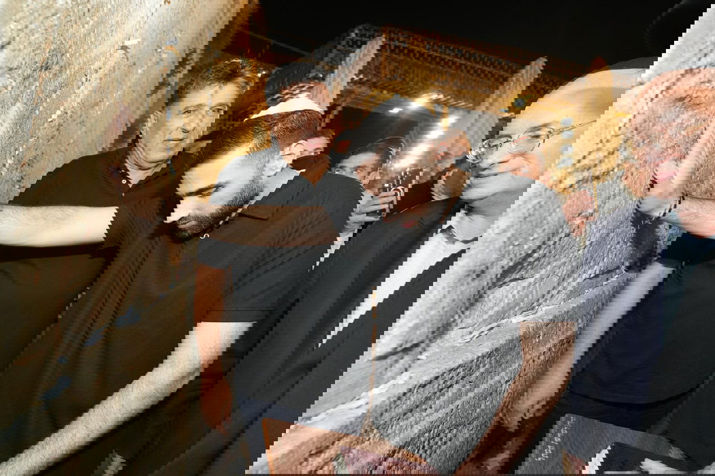 שורד השבי שגב כלפון בכותל המערבי