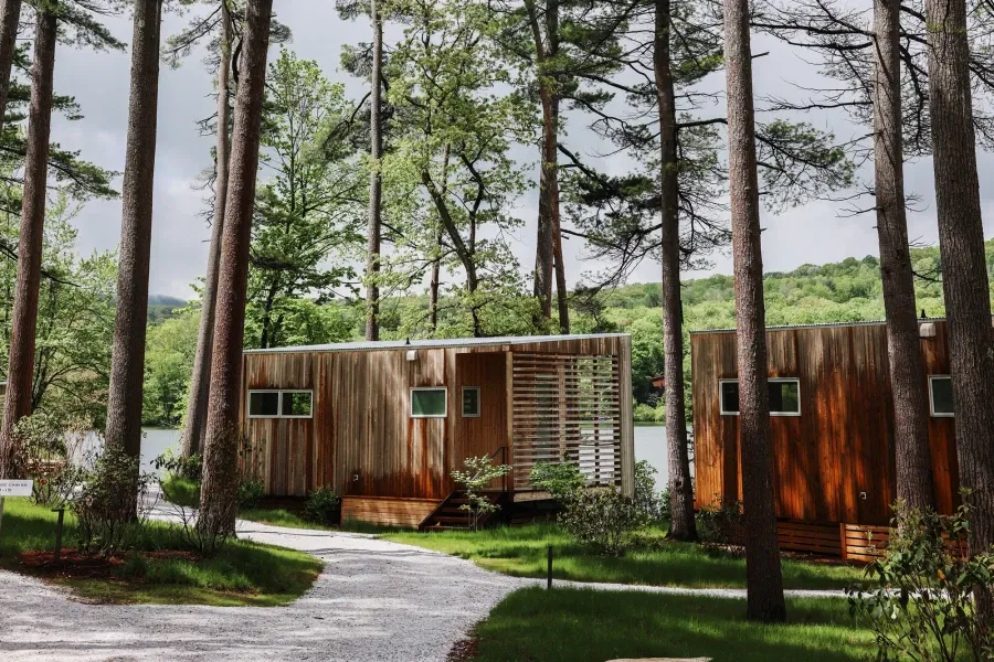 ביתני עץ בסגנון סקנדינבי