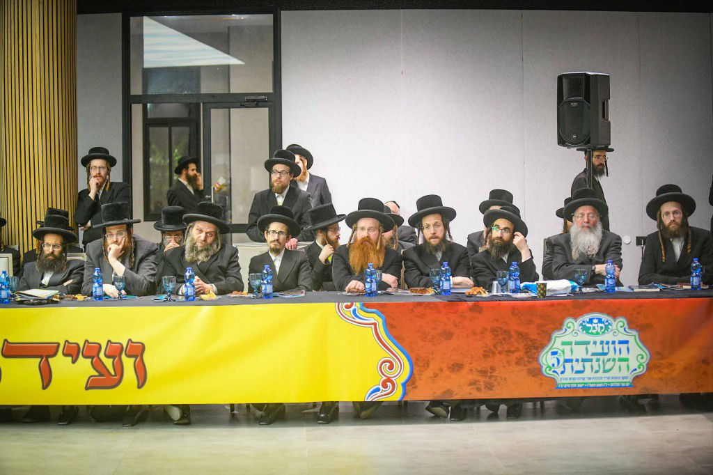 ועידת רבני הקהילות נגד פגעי הטכנולגיה והבינה המלאוכתית