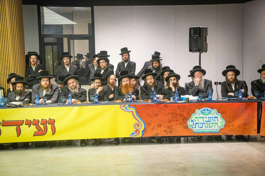 ועידת רבני הקהילות נגד פגעי הטכנולגיה והבינה המלאוכתית