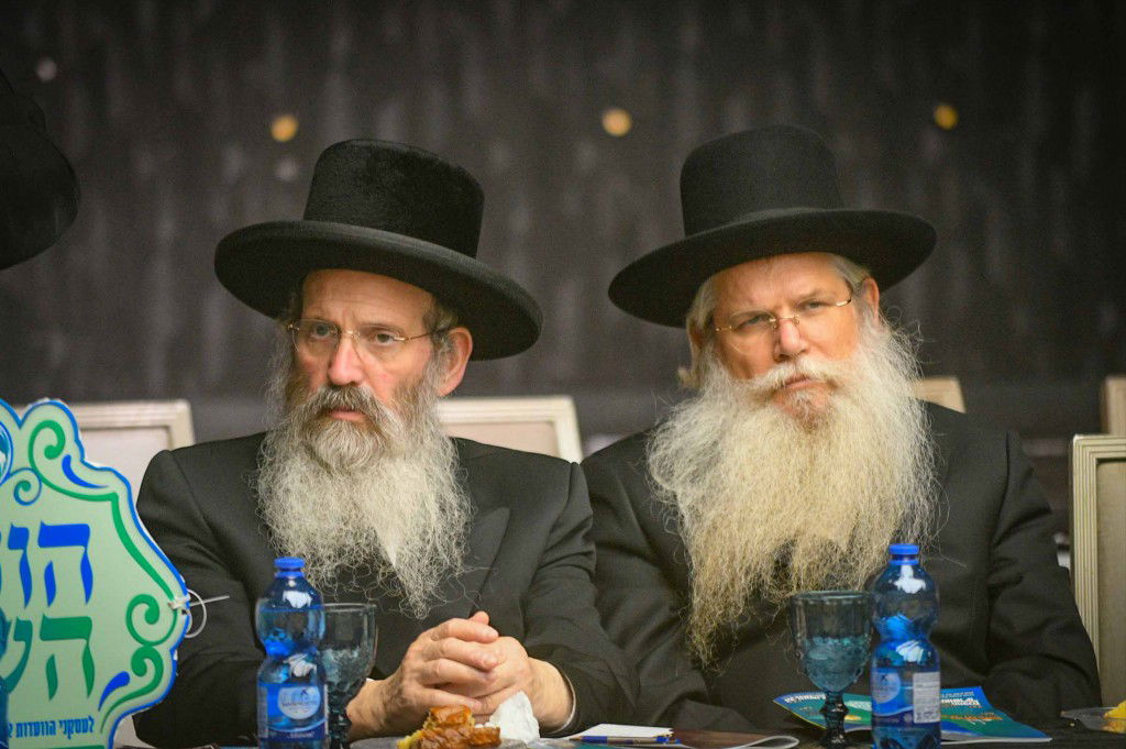 ועידת רבני הקהילות נגד פגעי הטכנולגיה והבינה המלאוכתית