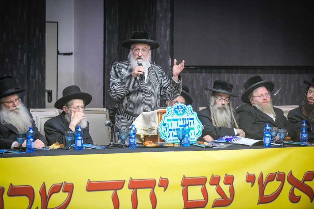 ועידת רבני הקהילות נגד פגעי הטכנולגיה והבינה המלאוכתית