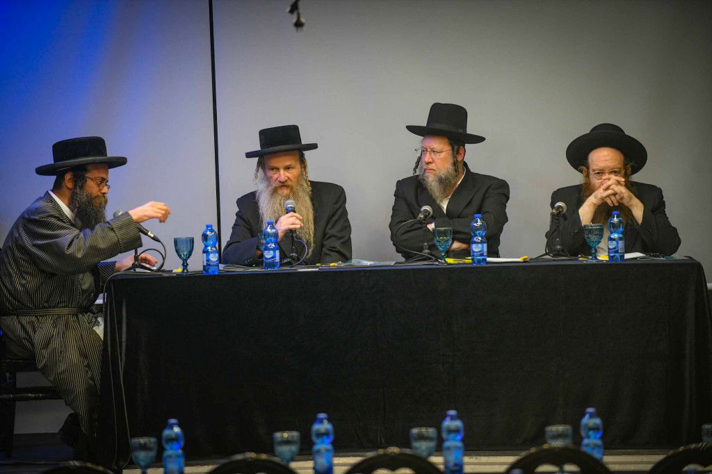 ועידת רבני הקהילות נגד פגעי הטכנולגיה והבינה המלאוכתית