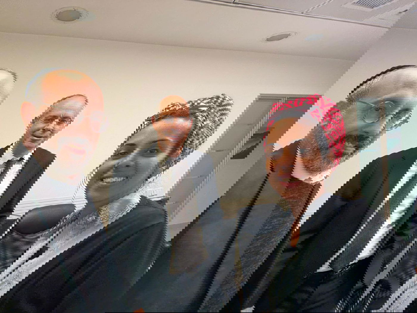 איילת עם עורכי הדין משה פולסקי ועדי קידר