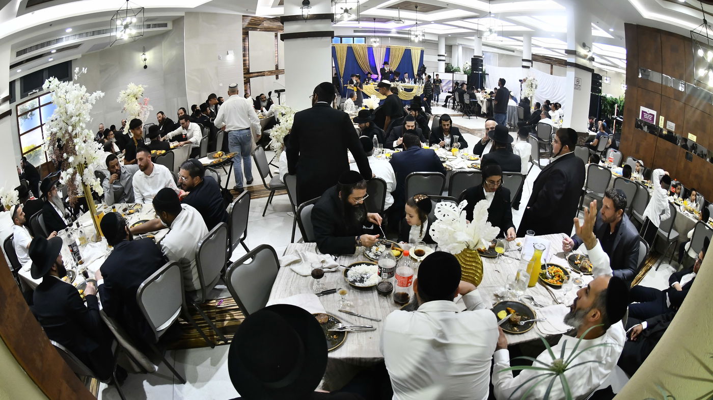 שמחת נישואי נכד הגה"ח ר' עוזיהו אלכורת