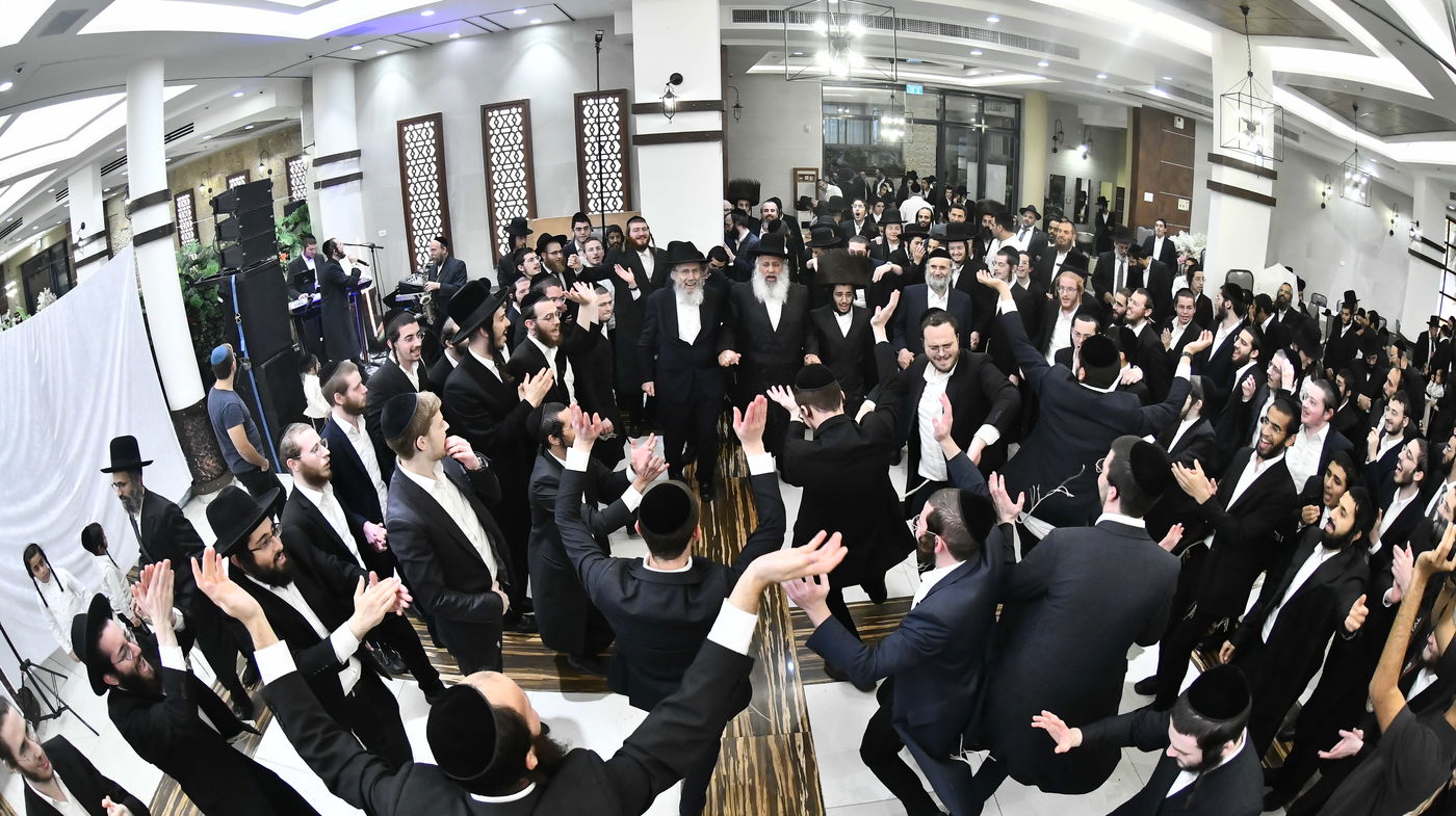 שמחת נישואי נכד הגה"ח ר' עוזיהו אלכורת