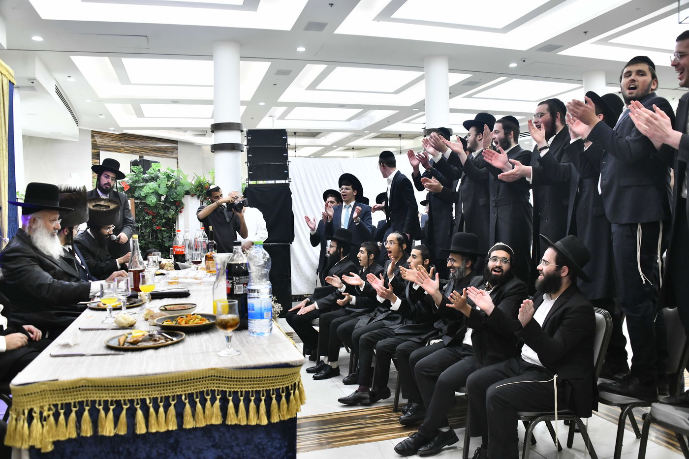 שמחת נישואי נכד הגה"ח ר' עוזיהו אלכורת