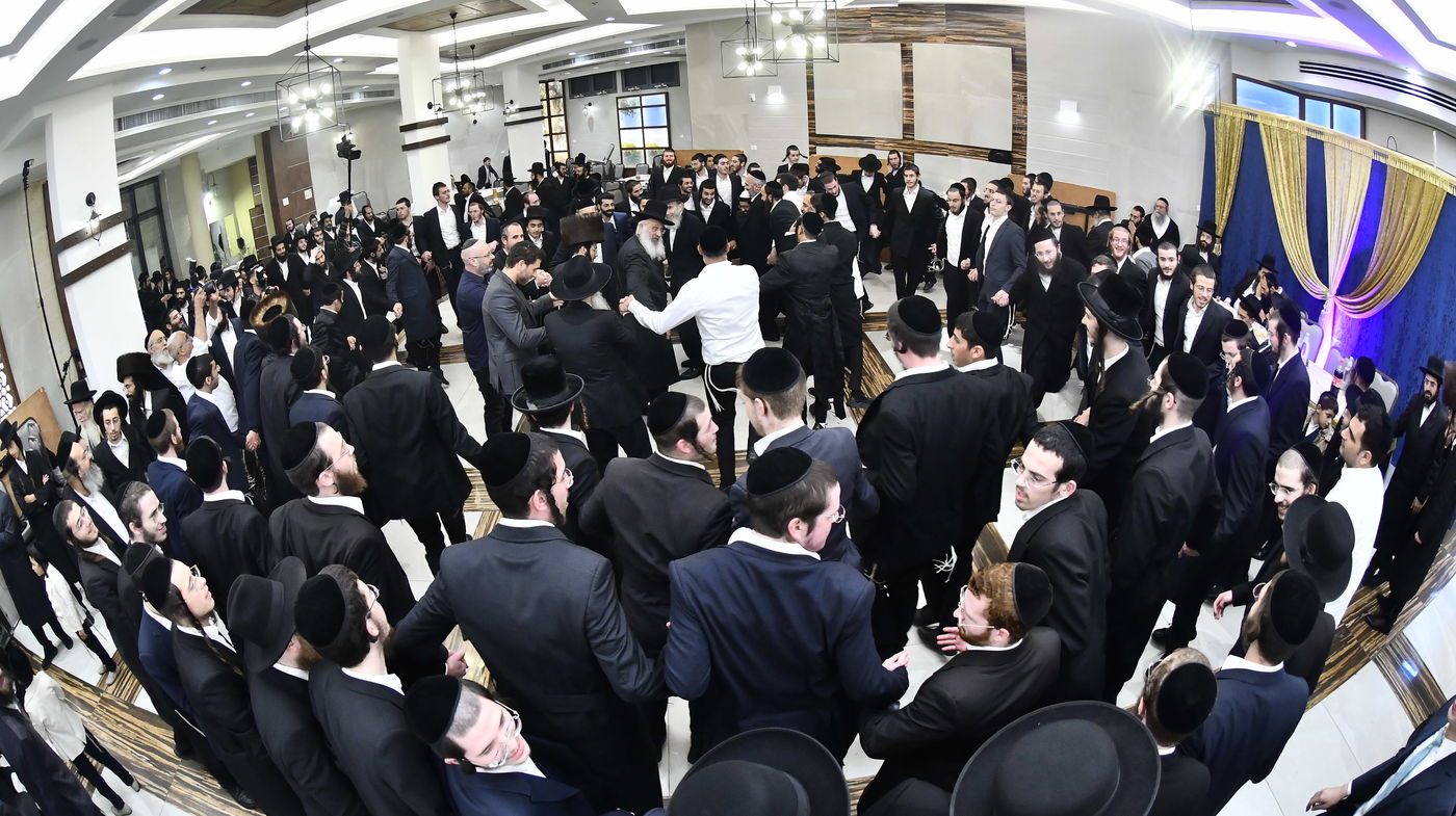 שמחת נישואי נכד הגה"ח ר' עוזיהו אלכורת