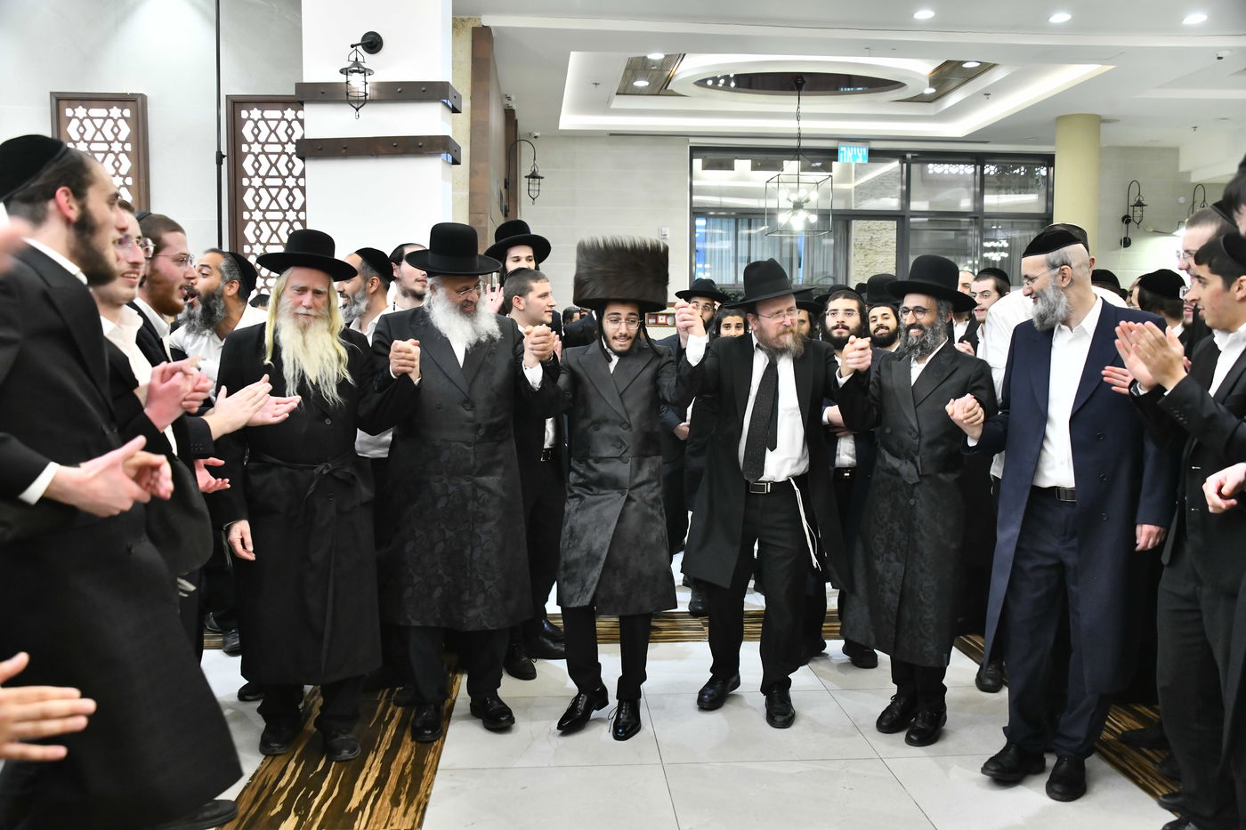 שמחת נישואי נכד הגה"ח ר' עוזיהו אלכורת