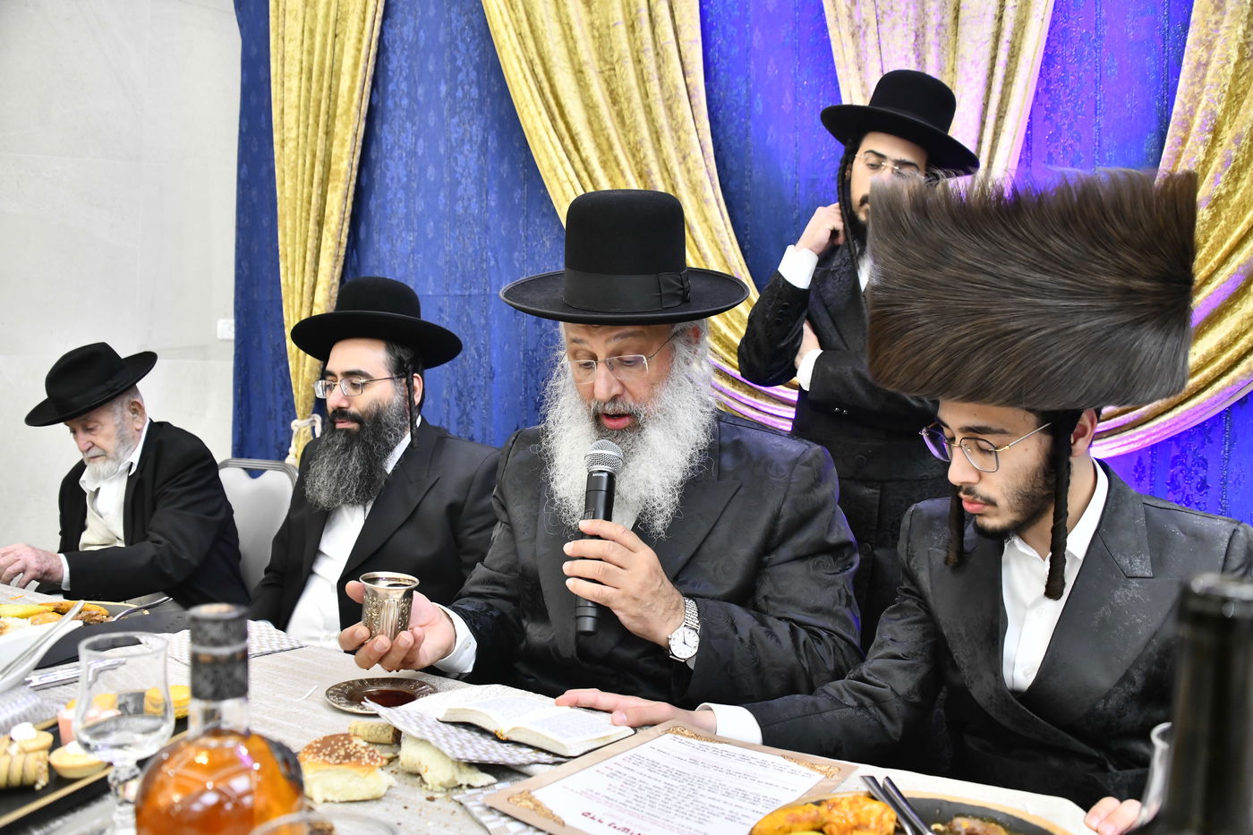 שמחת נישואי נכד הגה"ח ר' עוזיהו אלכורת